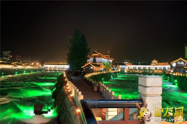 都江堰3.jpg